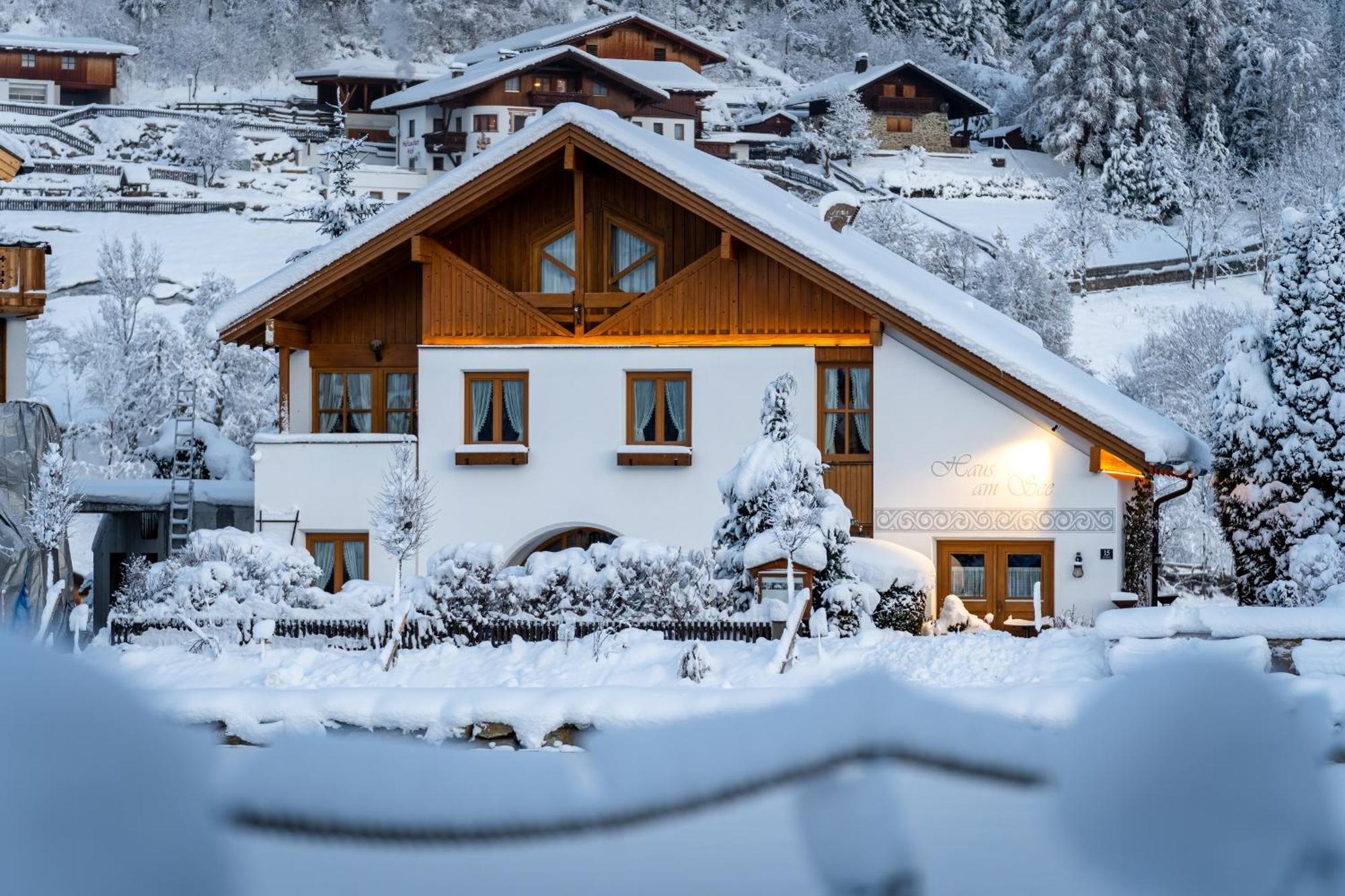 Ferienhaus Am Burgsee Ladis Ngoại thất bức ảnh